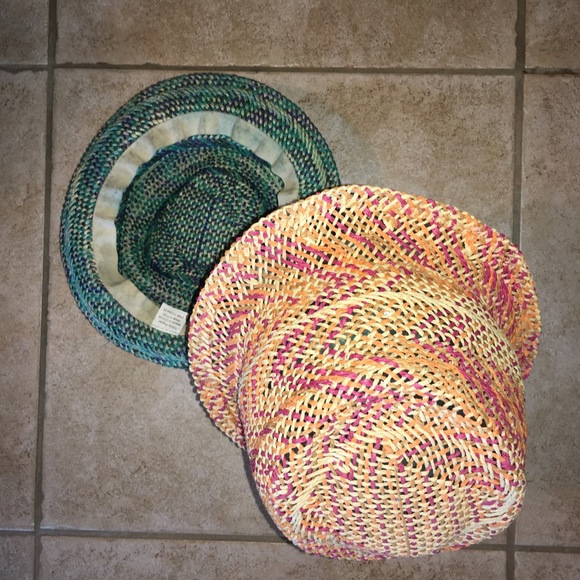 Paper hat - Picture 4 of 5